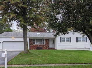 7 Scott Dr, East Brunswick, NJ 08816