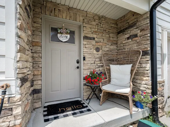 249 Signature Pl, Lebanon, TN 37087