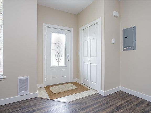 3rd image of 144 Victoria Rd