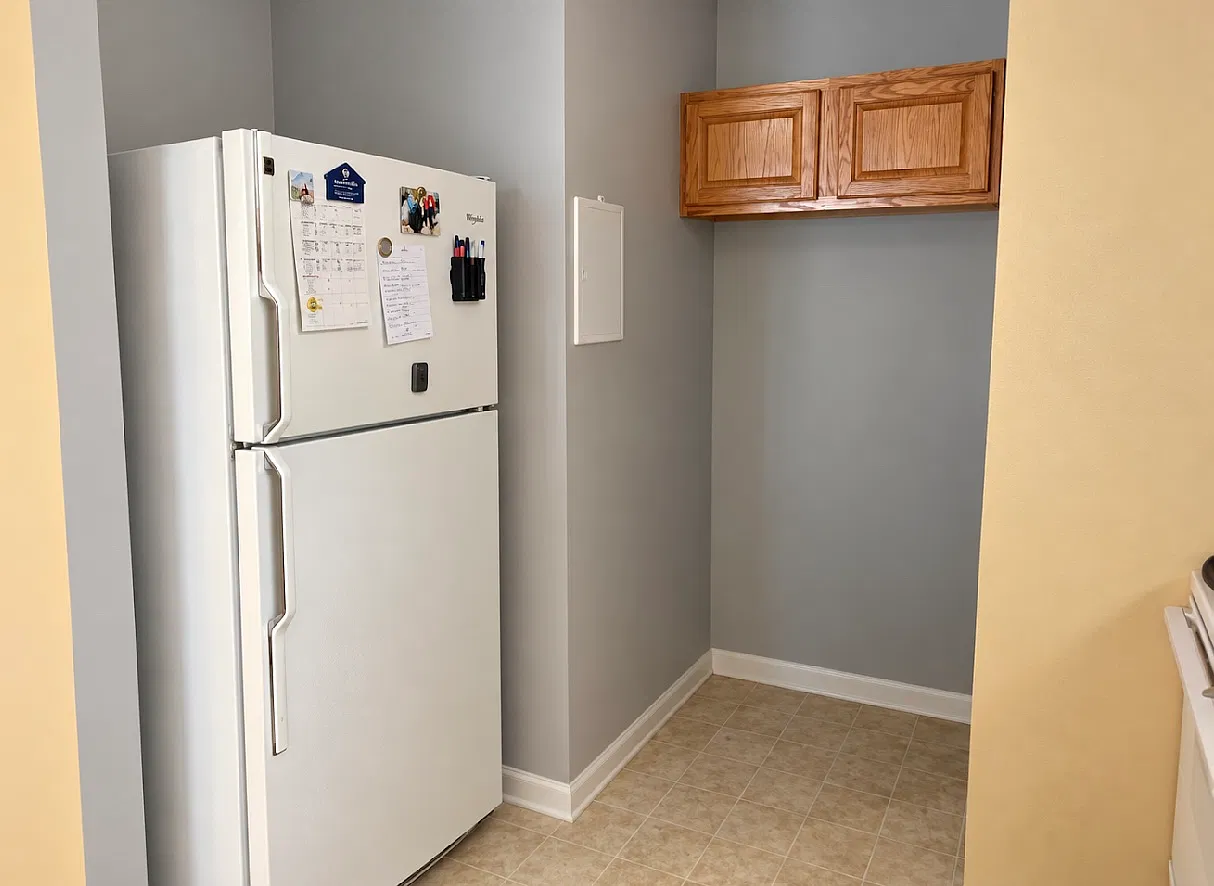 2 bed, 1000 sqft, $900 — Photo 4