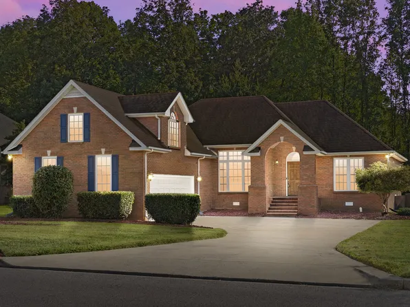 3194 Quincy Ln, Clarksville, TN 37043