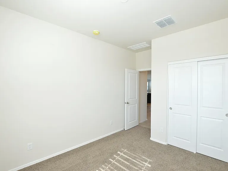 1074 W Avalon Canyon Dr — Photo 12
