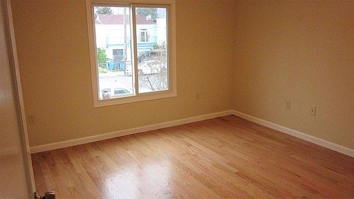 4th image of 1623 Wallace Ave