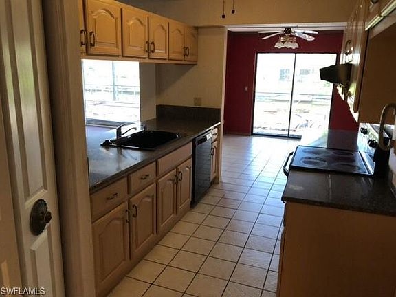 5th image of 2118 SE 14th Ter