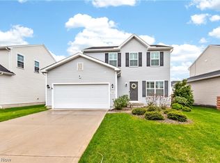 37111 Golden Eagle Dr, North Ridgeville, OH 44039