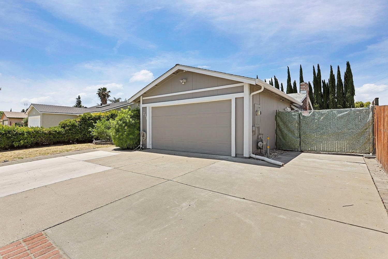 211 S Central Ave, Tracy, CA 95376 Zillow