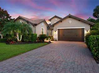12402 Lockford Ln, Naples, FL 34120