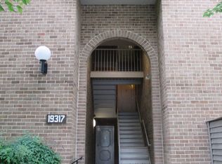 19317 Club House Rd APT 302, Montgomery Village, MD 20886