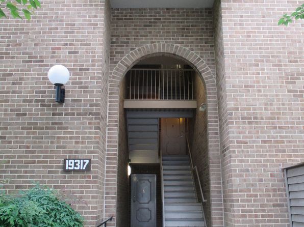 19317 Club House Rd APT 302