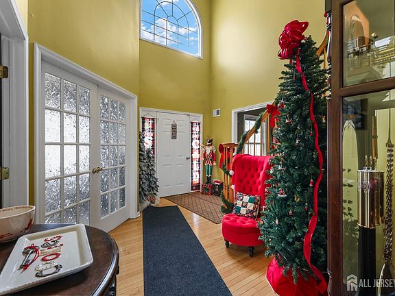 5th image of 5 Ridge Top Ter