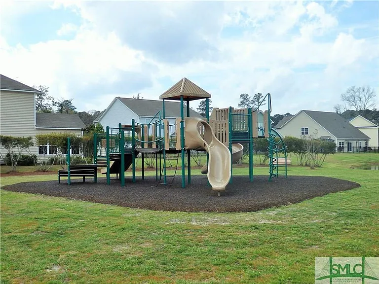 186 Savannah Ln — Photo 21