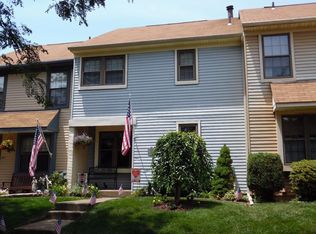 208 McKean Ct, North Wales, PA 19454