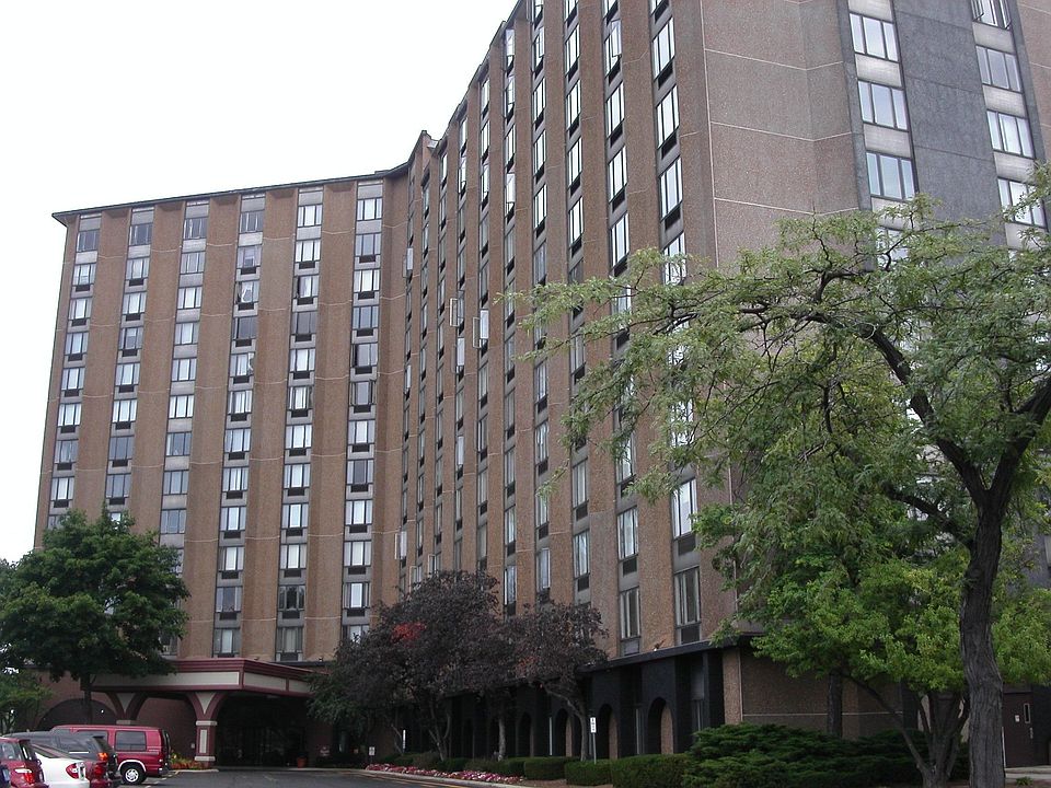 24 hour Security Building