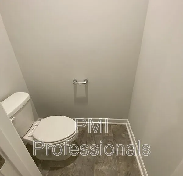 4140 Feetham Dr — Photo 15