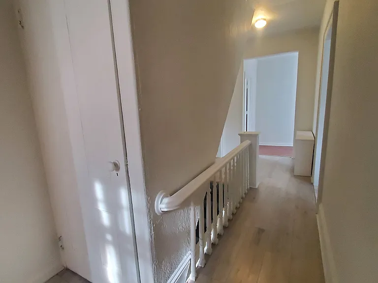 110 Crystal St #2 — Photo 5