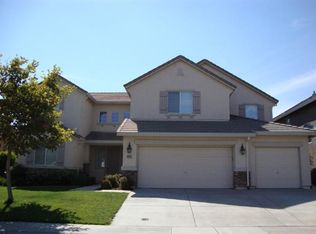 9473 Triathlon Ln, Elk Grove, CA