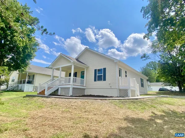 99 Cedar Dr, Gordonsville, VA 22942