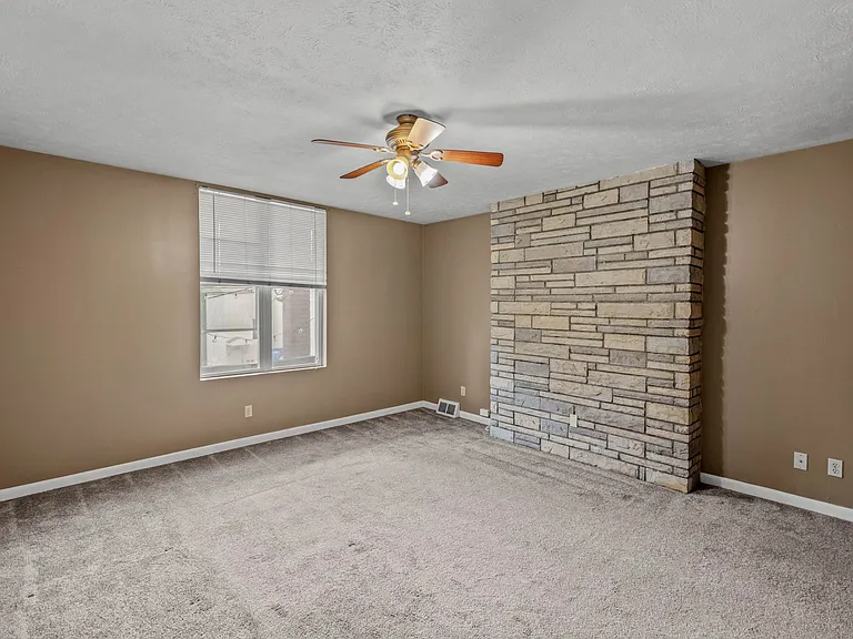22-24 Norton St — Photo 12