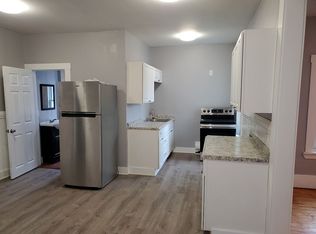 30 Columbia St #3, Worcester, MA 01604