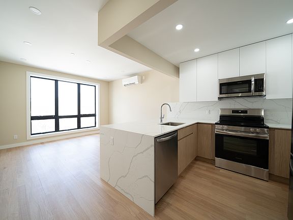 4th image of 25-14 21st St #2C