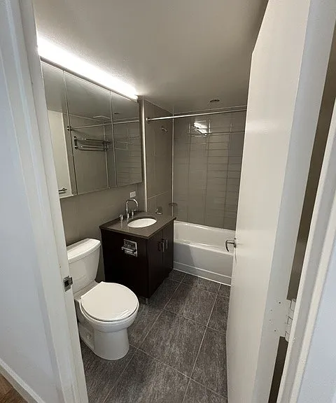 312 11th Ave #4G — Photo 6