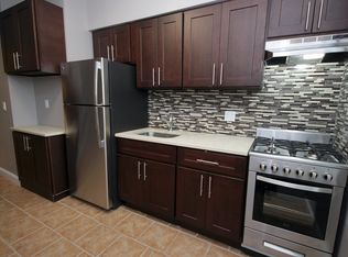 25-73 45th St #3, Astoria, NY 11103