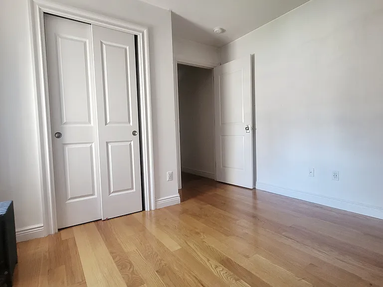 500 W 110th St #6C — Photo 12