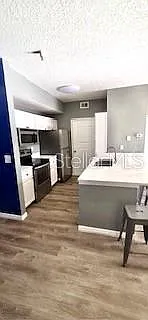 5572 Metrowest Blvd #20 — Photo 6
