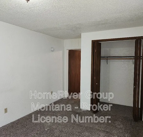 724 Strand Ave #A — Photo 12