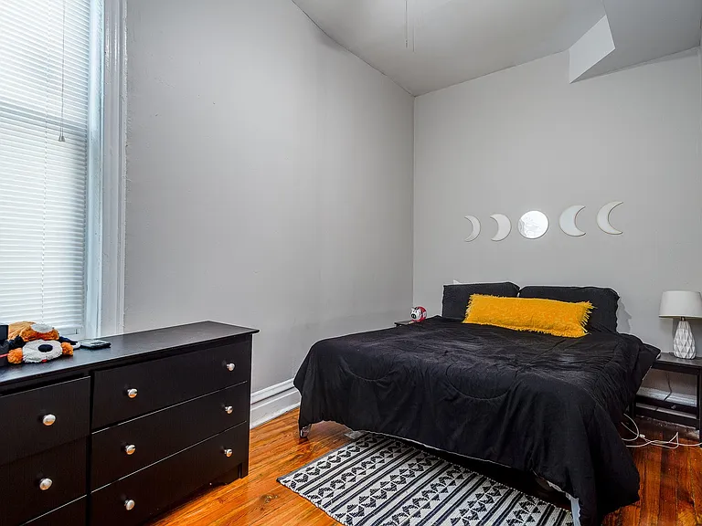 3554 N Wilton Ave #2 — Photo 14