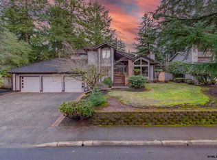 1537 Freedom Loop SE, Salem, OR 97302