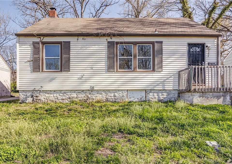 1st image of 4204 E 69th St