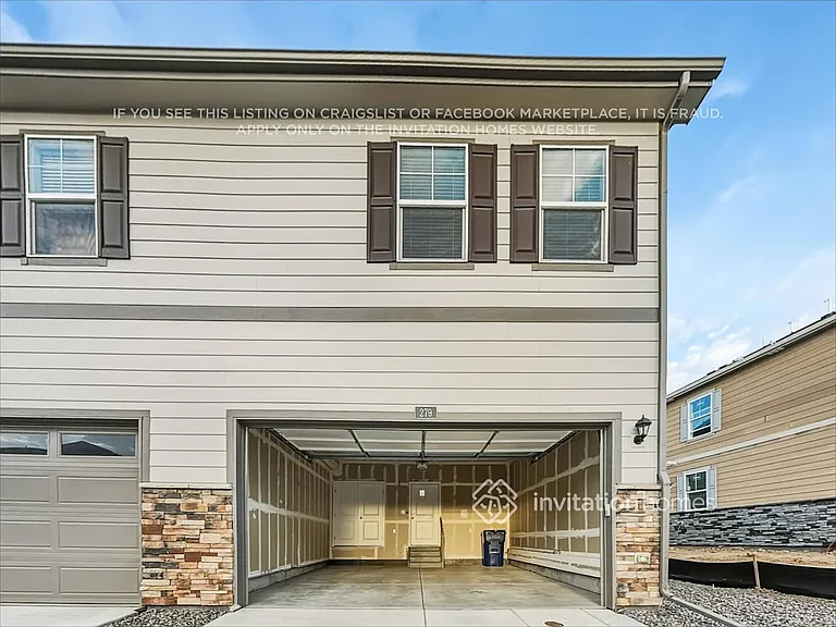 279 S Uriah St — Photo 19