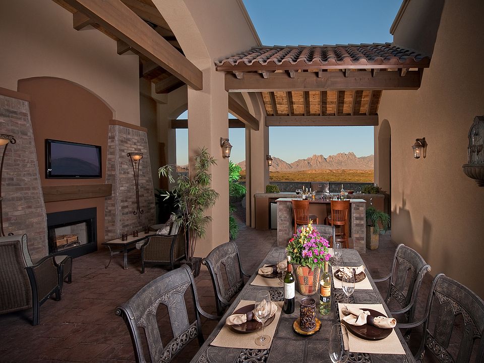 Open-Air Courtyard