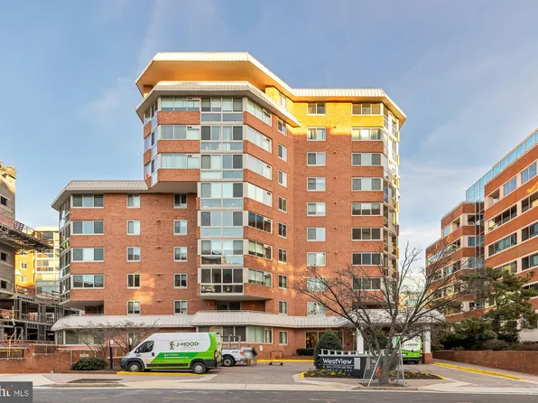 1001 N Vermont St APT 908, Arlington, VA 22201