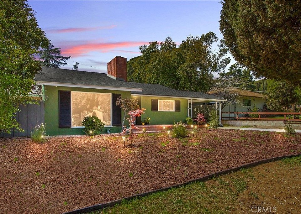 1st image of 1569 N San Gorgonio Ave