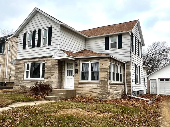 412 E Wall St, Morrison, IL 61270