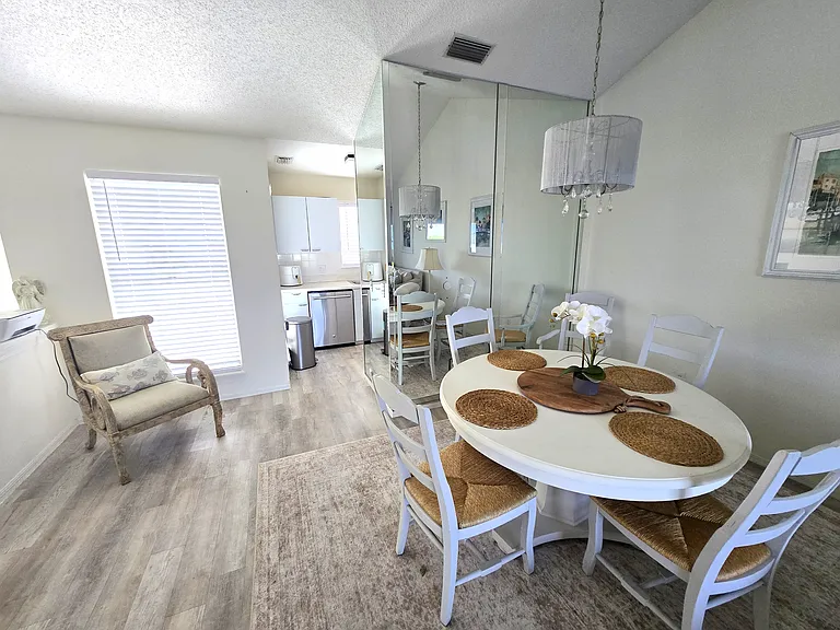 840 Audubon Dr — Photo 16