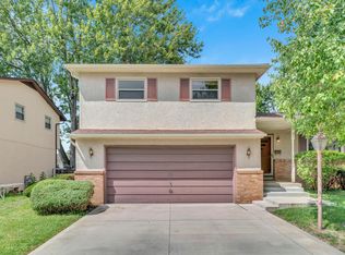 5297 Sandalwood Ct, Columbus, OH 43229