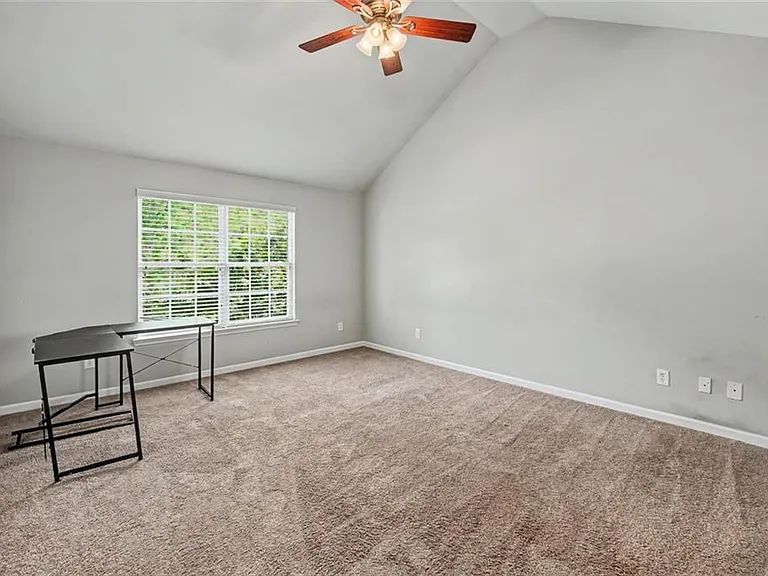 1230 Grey Rock Way — Photo 15