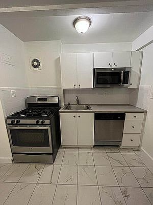 4th image of 82-05 135th St #2