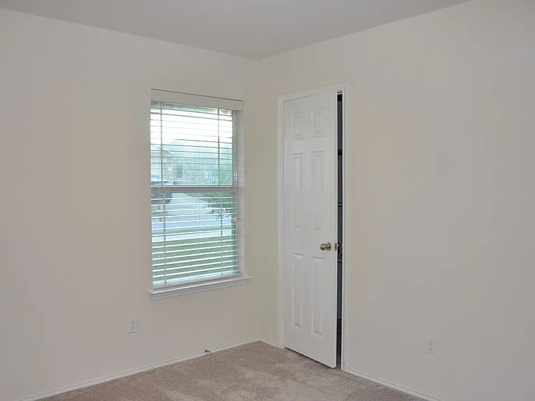 13501 Moura Cv — Photo 14