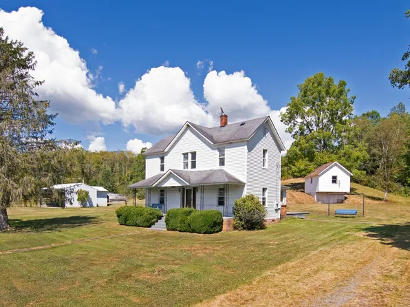 2561 Morris Branch Rd, Meadow Bridge, WV 25976