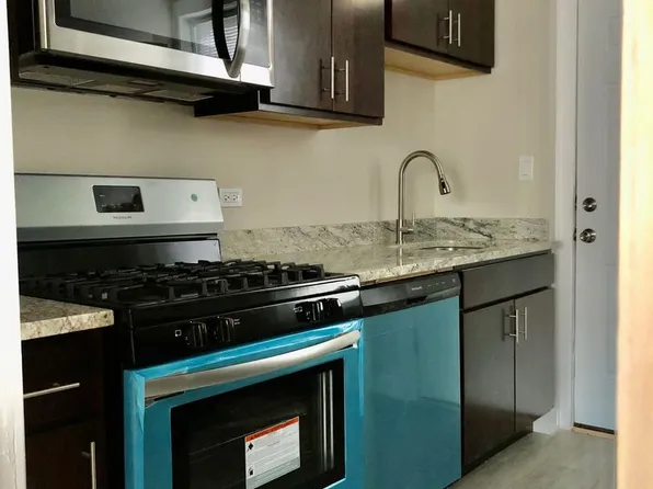 2933-35 N Hamlin Ave #2902-10, Chicago, IL 60618