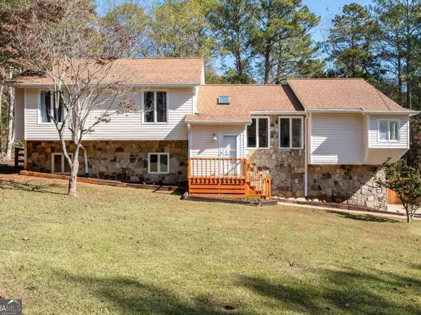 500 Cherokee Mills Dr, Woodstock, GA 30189