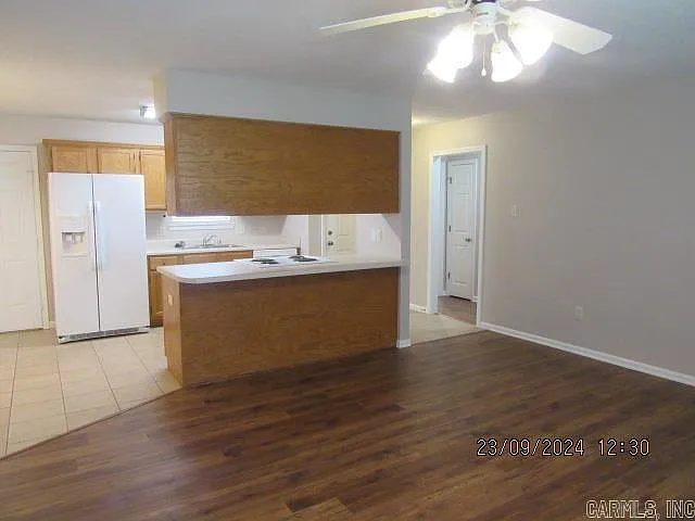 4555 Graham Dr — Photo 4