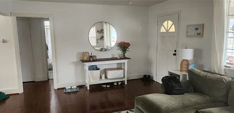 2420 Seaview Ave — Photo 7