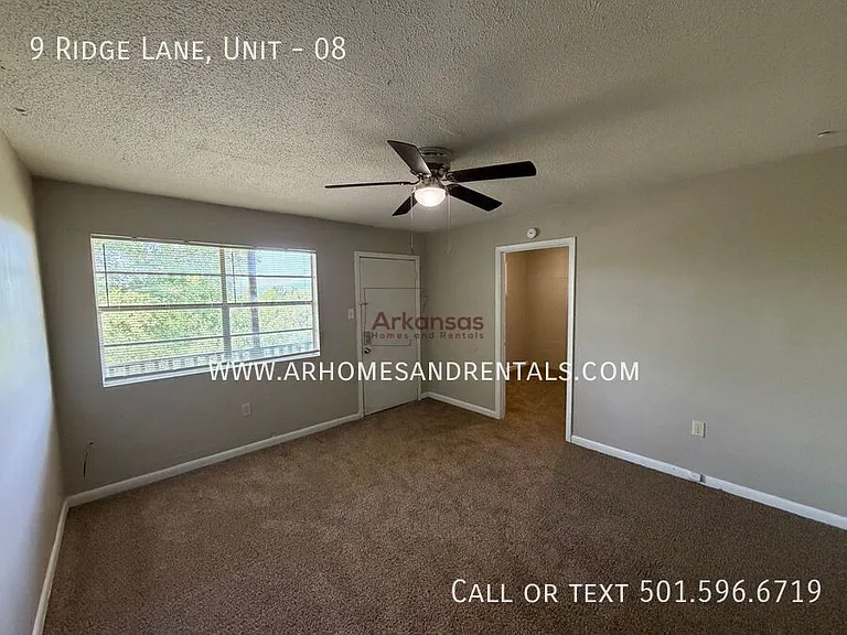 9 Ridge Ln #8 — Photo 2