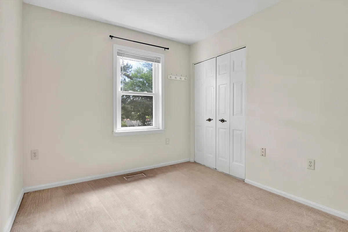 Building Photo - 5603 Castlebury Ct