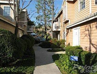 2nd image of 6620 Clybourn Ave Unit 113